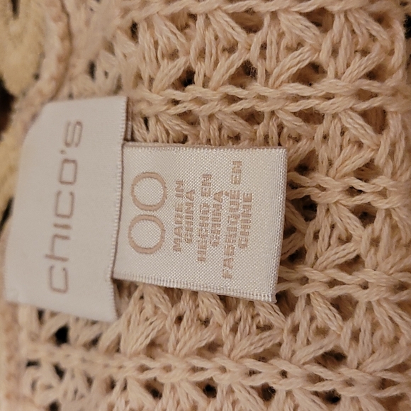 Chicos cardigan Sweater with crochet lattice down the middle. Size 00 - Picture 9 of 12